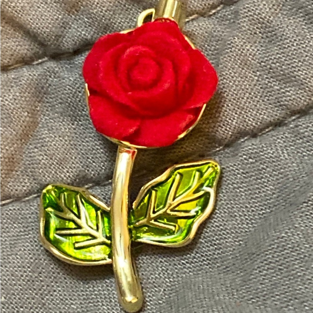 Elegant Red Rose Pendant - Picture 2 of 5